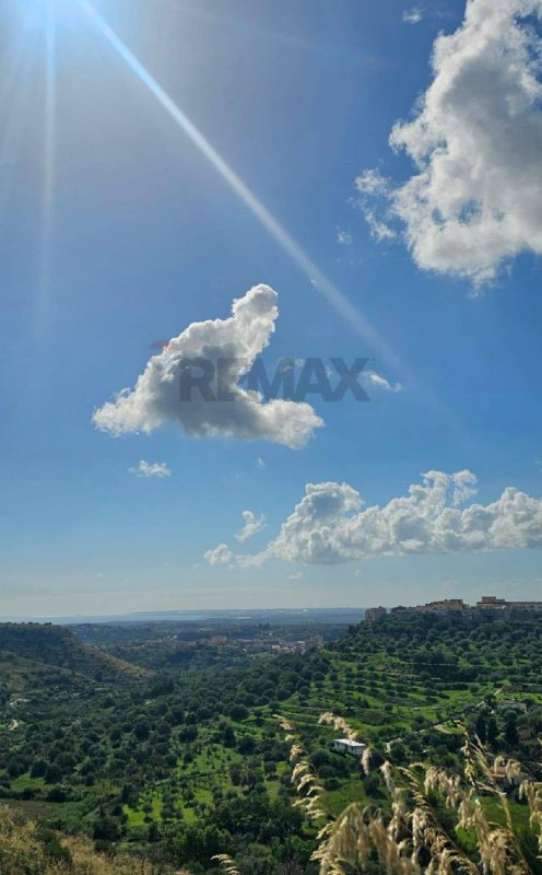 阿沃拉建筑用地