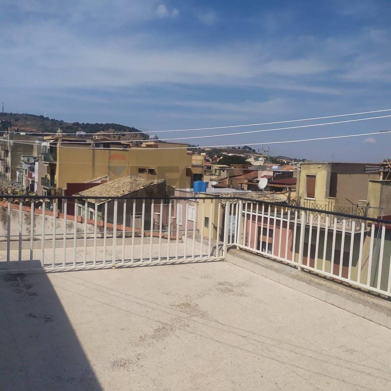 Apartamento en Militello in Val di Catania