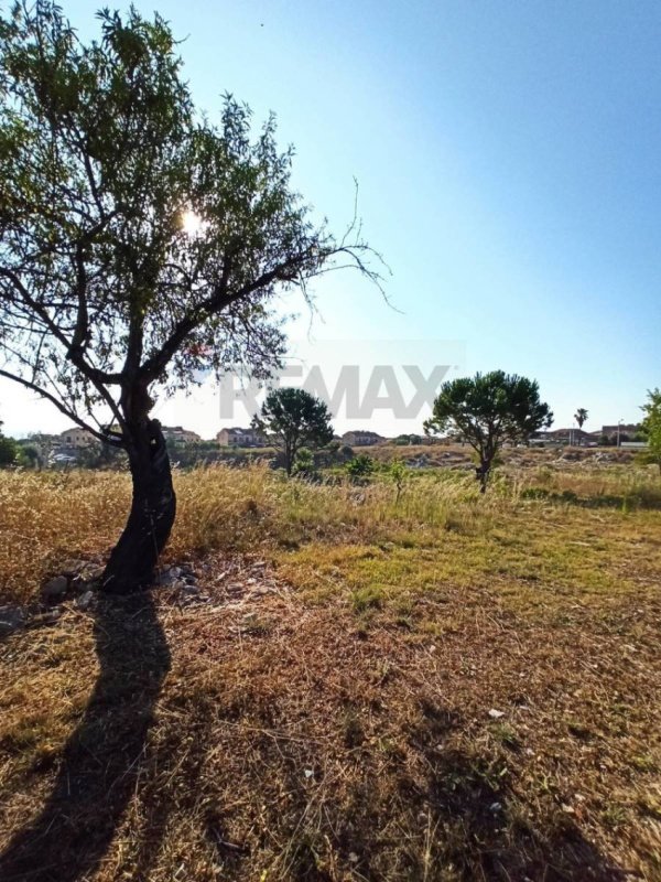 Terrain à bâtir à Melilli