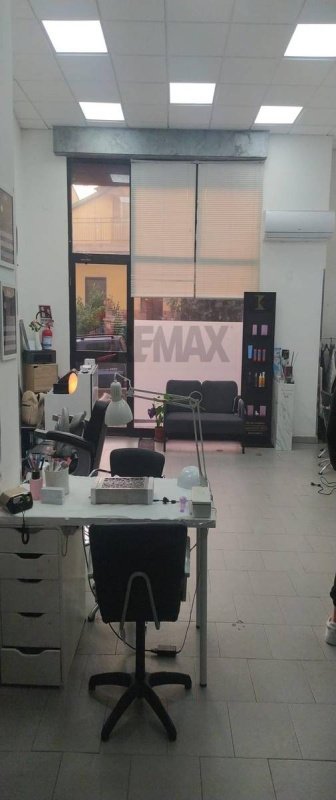 Коммерческая недвижимость в Кампоротондо-Этнео