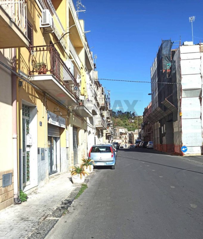 Commercial property in Caltagirone