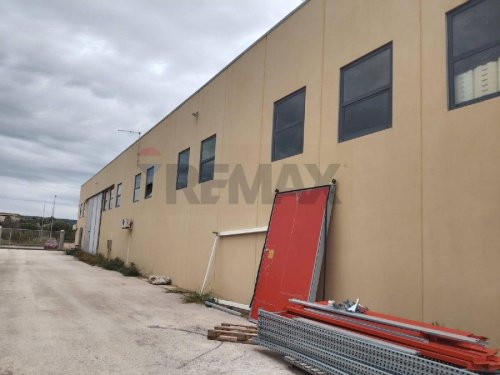 Local commercial à Modica