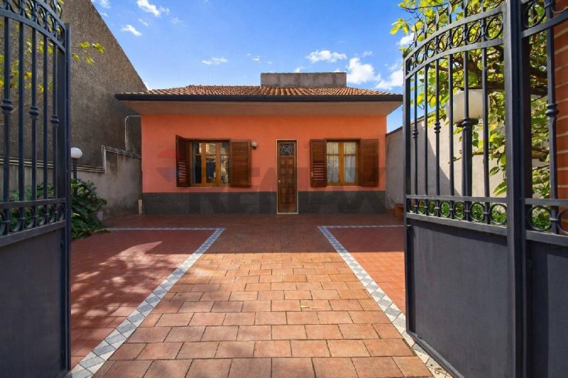 Vrijstaande woning in San Gregorio di Catania