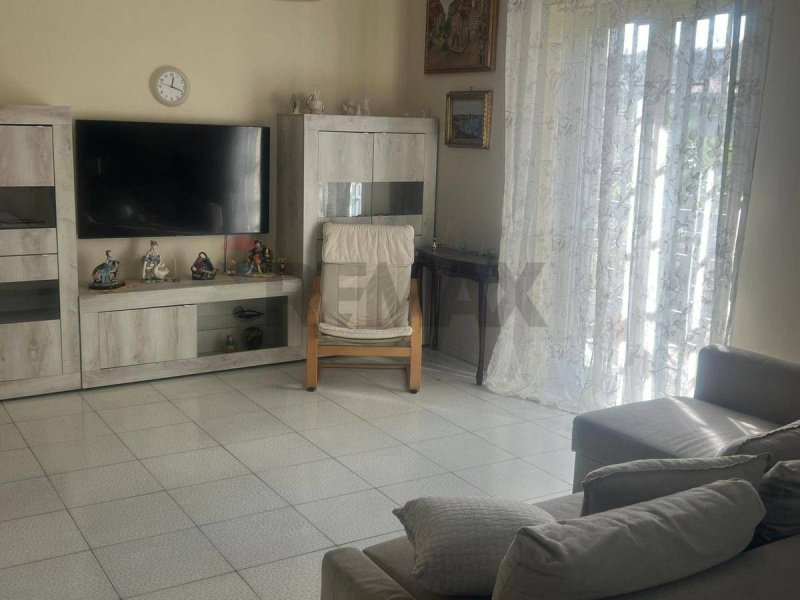 阿奇卡泰纳公寓