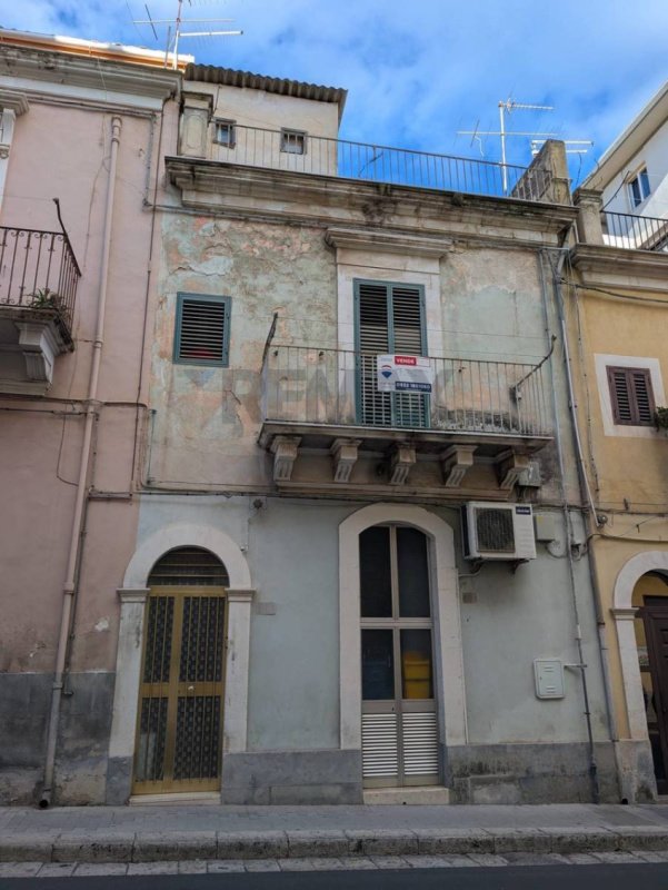 Casa semi-independiente en Ragusa