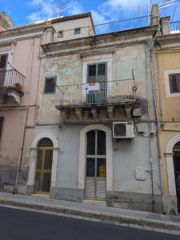 Casa semi-independiente en Ragusa