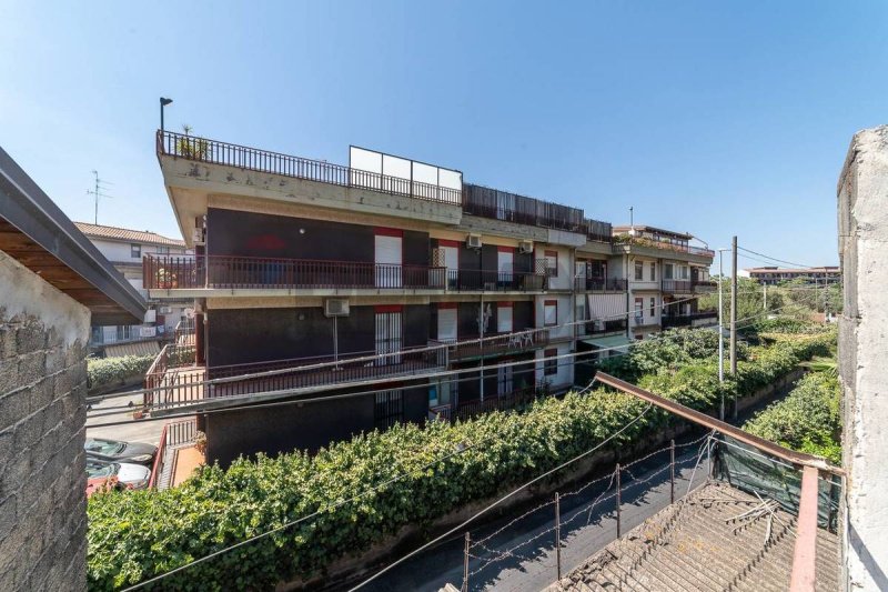 Detached house in Catania