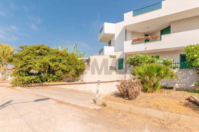 Особняк в Шикли