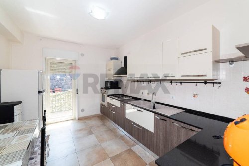 坎波罗通多-埃特内奥公寓