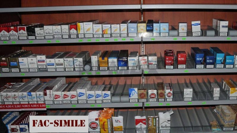 Kommersiell byggnad i Catania