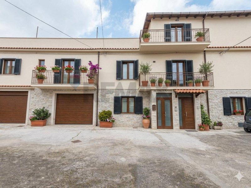 Casa independente em San Michele di Ganzaria
