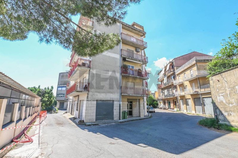 卡尔塔吉罗内公寓