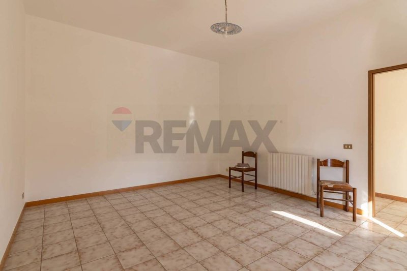 Особняк в Кальтаджироне