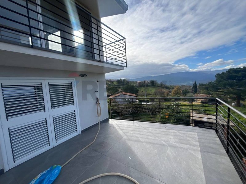 Villa à San Fratello