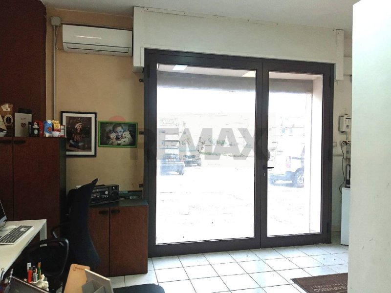 Edifício comercial em Siracusa