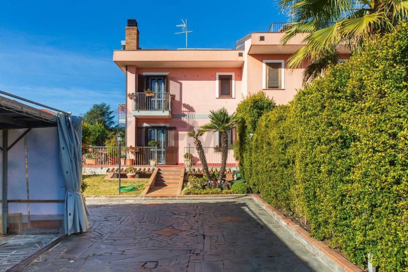 佩达拉半独立房屋