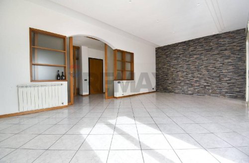 Lägenhet i Tremestieri Etneo