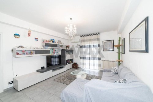 马斯卡卢恰公寓