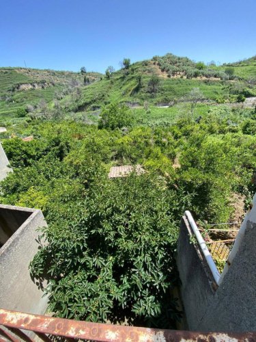 Maison individuelle à Gualtieri Sicaminò