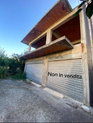 Вилла в Паче-дель-Мела