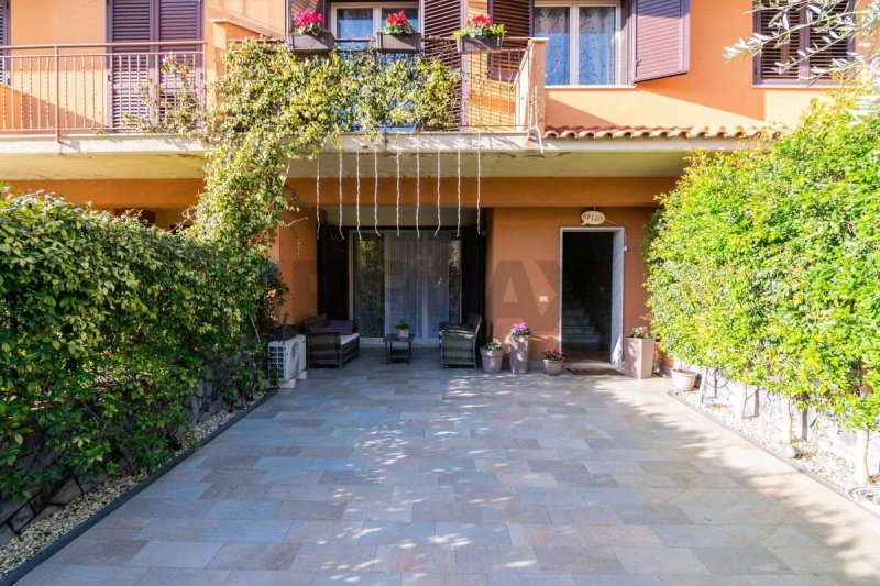 Moradia com terraço em Mascalucia