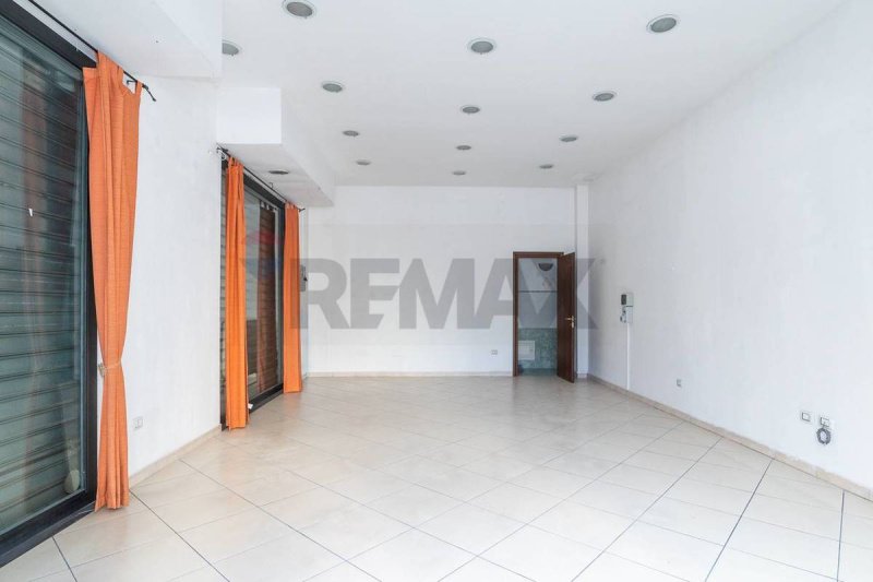 米斯泰尔比安科商业房产