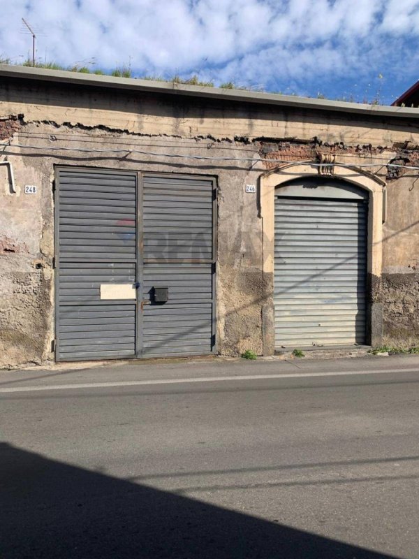 Zakelijk onroerend goed in Catanië