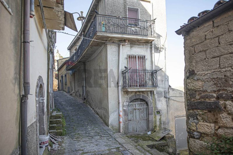 Casa independiente en Vizzini