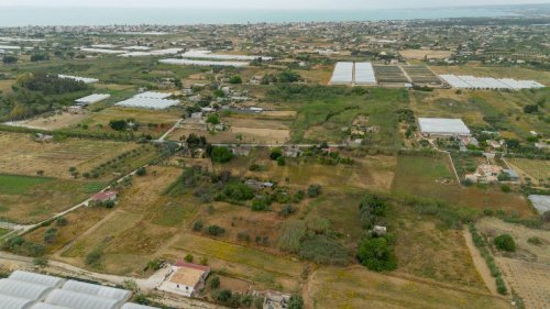 Сельскохозяйственный участок в Испика