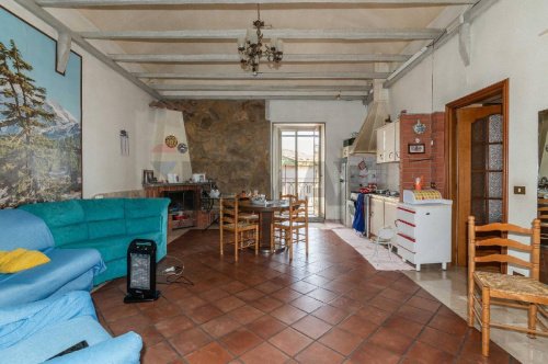 Особняк в Кальтаджироне