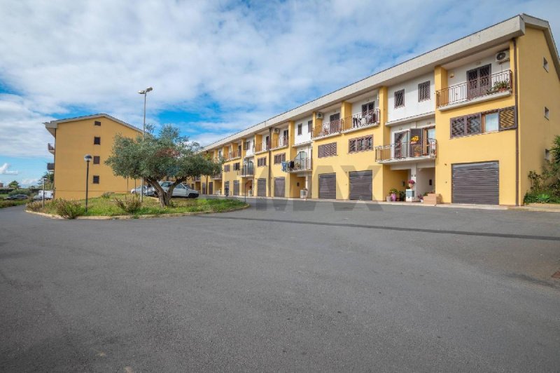 卡尔塔吉罗内公寓