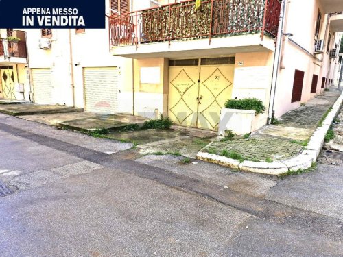 Gewerbeimmobilie in Capaci