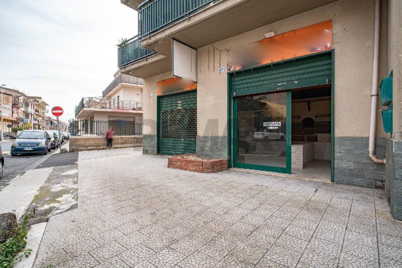 Immobile commerciale a Belpasso