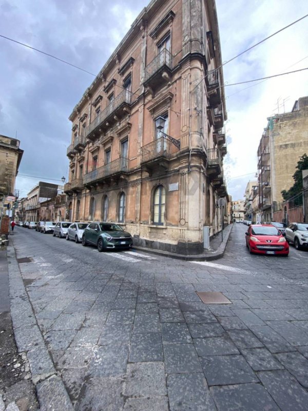 阿奇雷亚莱公寓