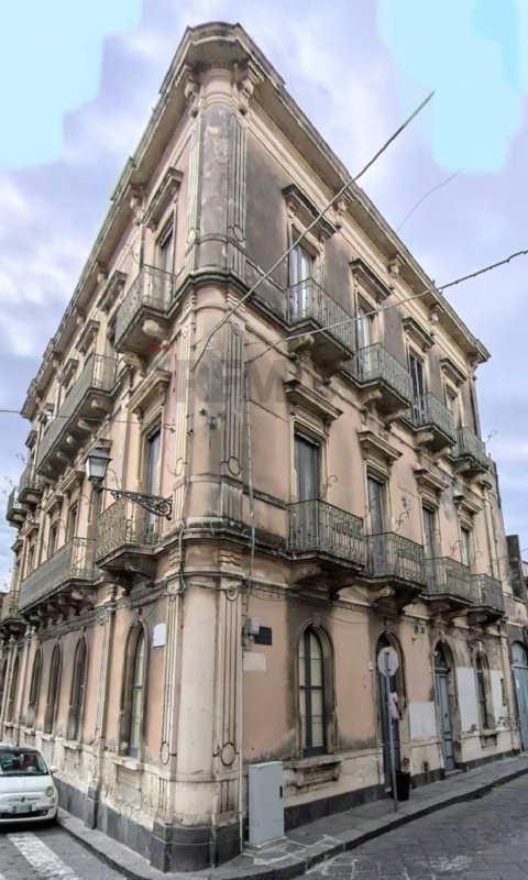 阿奇雷亚莱公寓