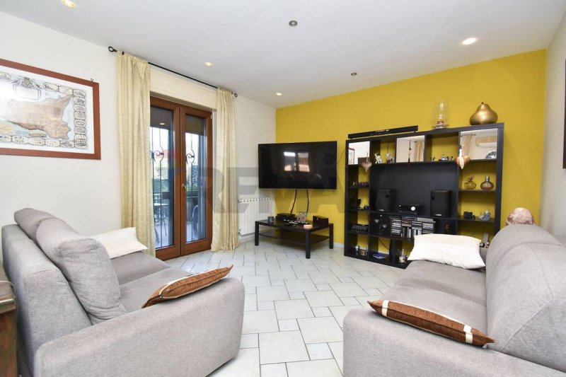 Appartement à Aci Castello