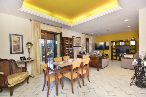 Appartement à Aci Castello