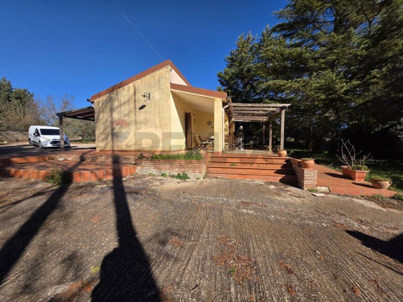 Vrijstaande woning in Cassaro