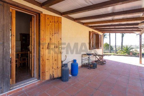 Casa independiente en Cassaro