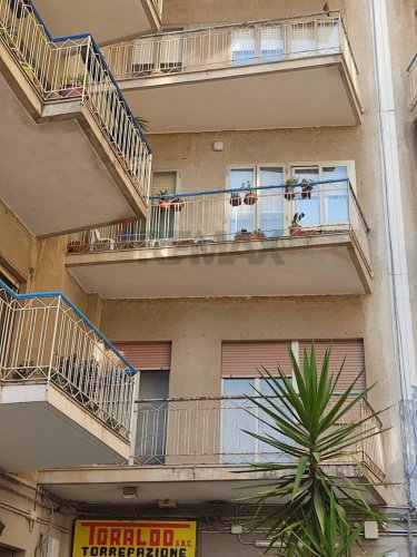 卡尔塔吉罗内公寓