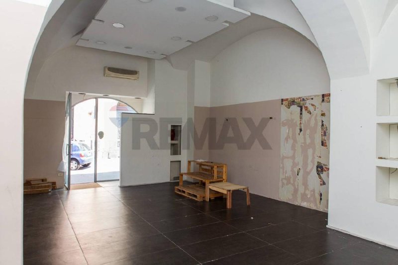 帕泰尔诺商业房产