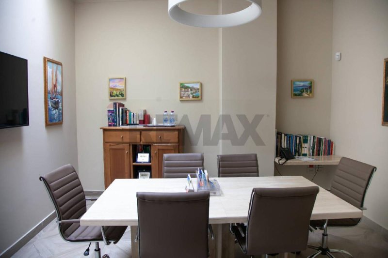 Commercial property in San Giovanni la Punta