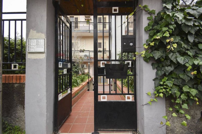 马斯卡卢恰公寓