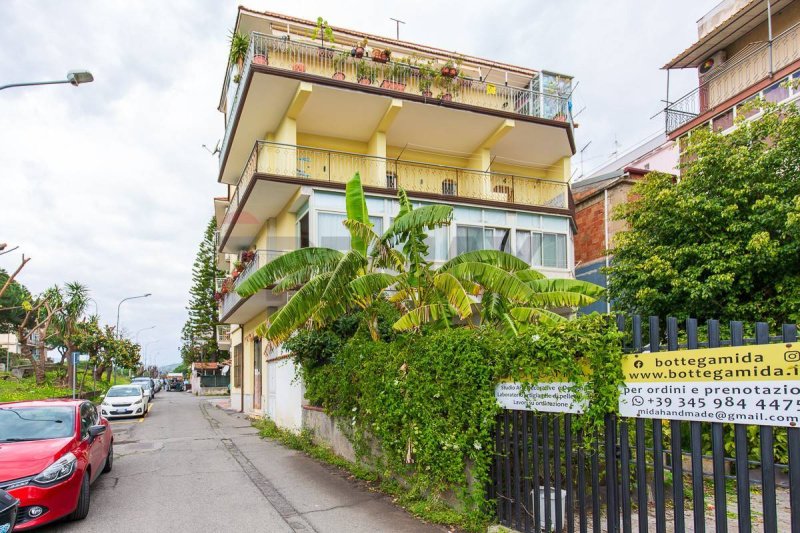 Apartamento en Giardini-Naxos