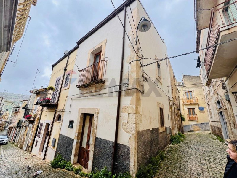 Detached house in Scicli