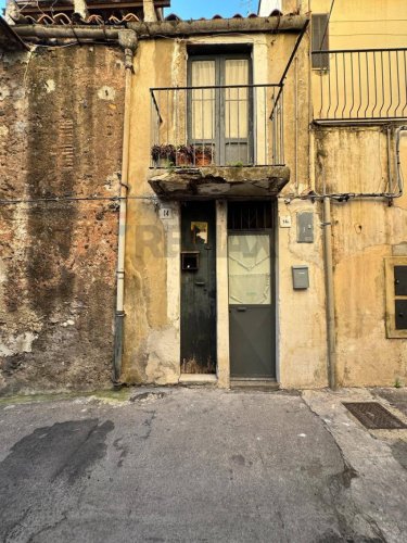 Casa geminada em Catânia