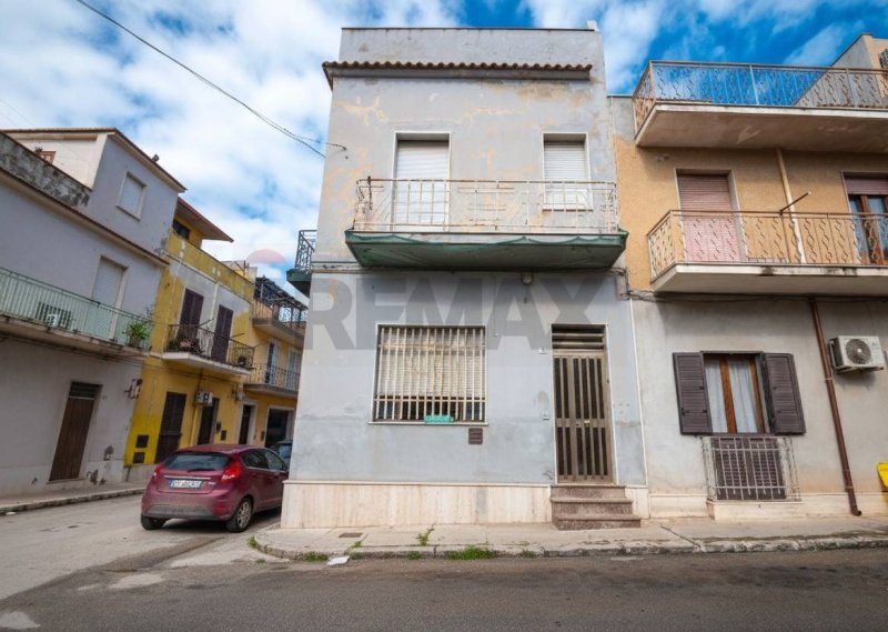 Особняк из двух квартир в Пакино