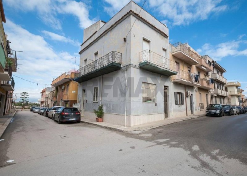 Особняк из двух квартир в Пакино