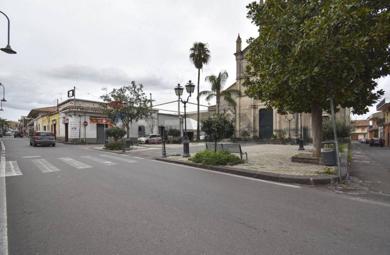 阿奇雷亚莱商业房产