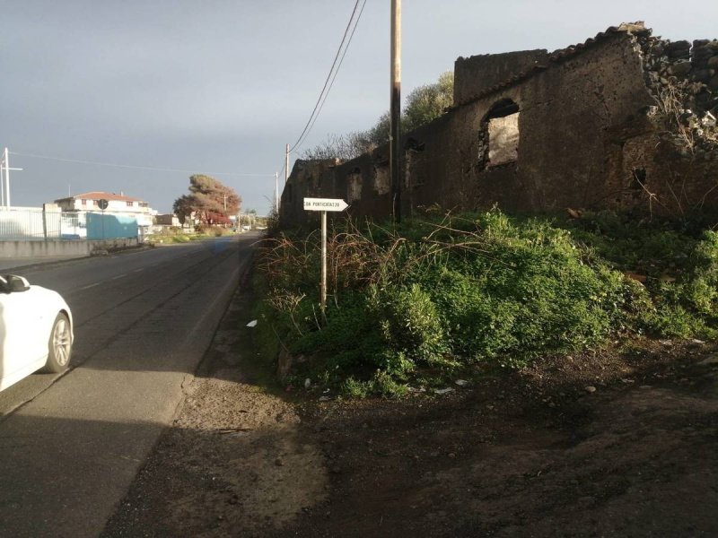 Terreno agrícola em Motta Sant'Anastasia